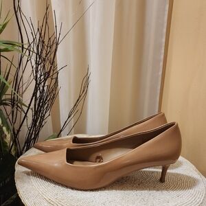 ZARA nude patent kitten heel shoes 38 in us 7.5